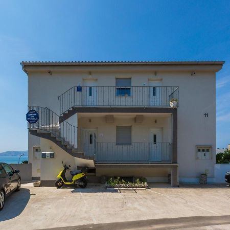 Apartments Lavarin نوفي فينودولسكي المظهر الخارجي الصورة