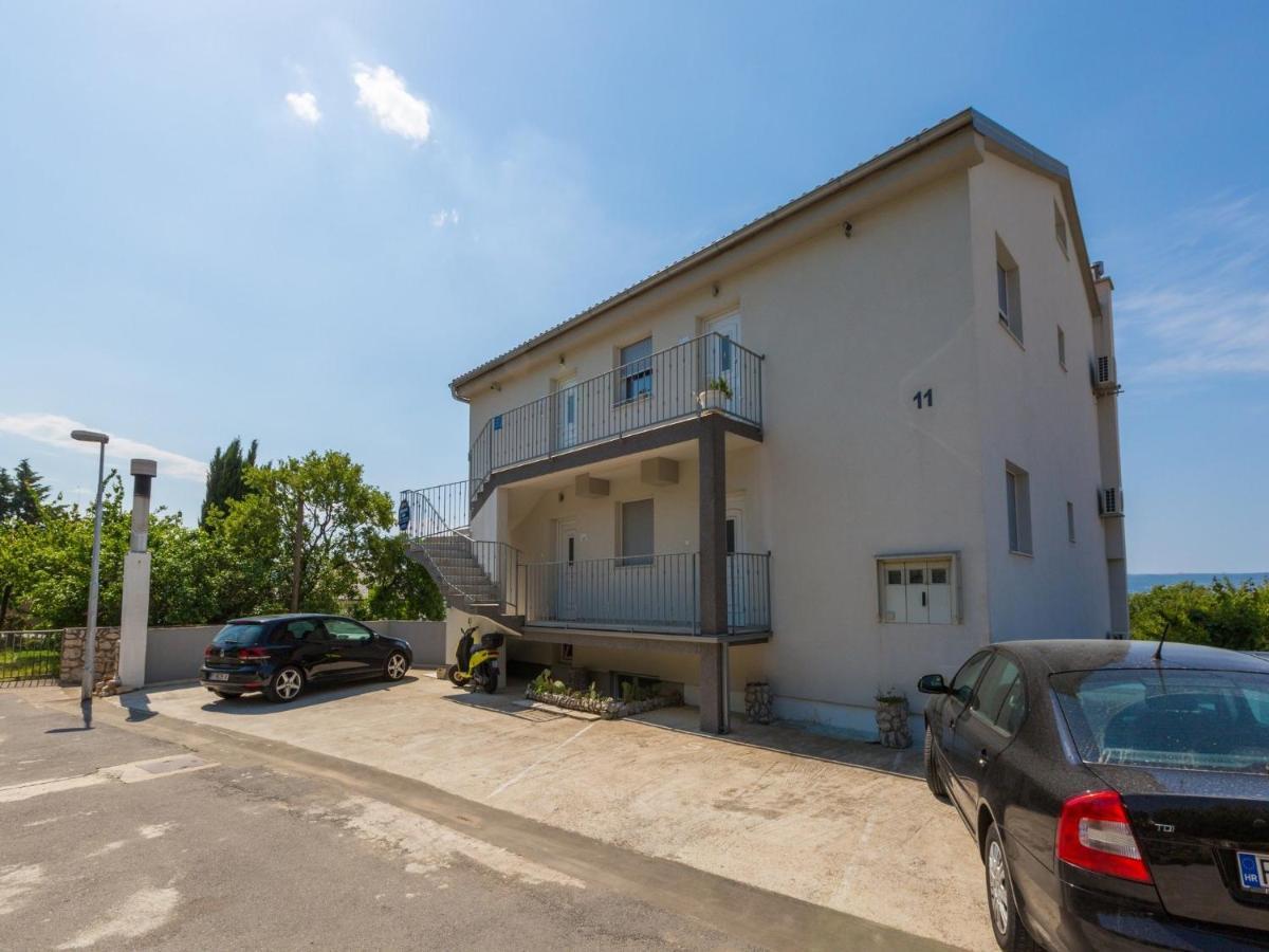 Apartments Lavarin نوفي فينودولسكي المظهر الخارجي الصورة