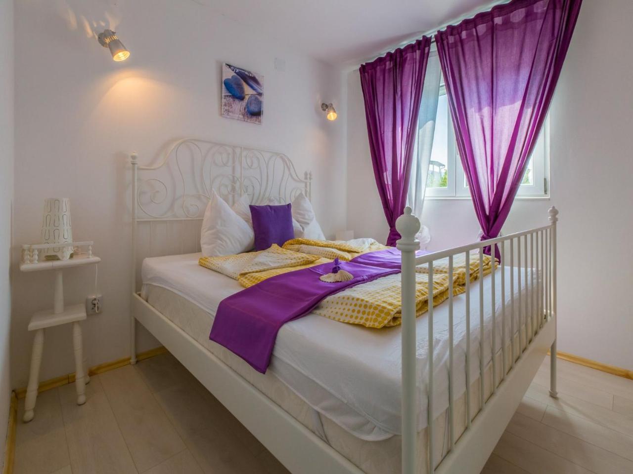 Apartments Lavarin نوفي فينودولسكي المظهر الخارجي الصورة